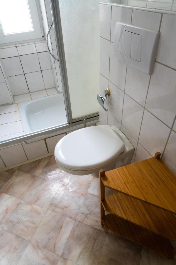 Innenstadt 3 Zimmer Altbauwohnung Apartment *